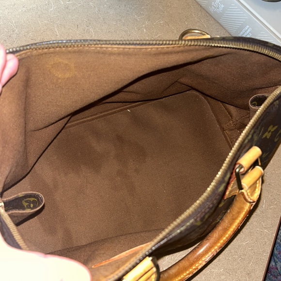 Louis Vuitton Alma Brown Handbag Monogram Canvas MM - Picture 8 of 16